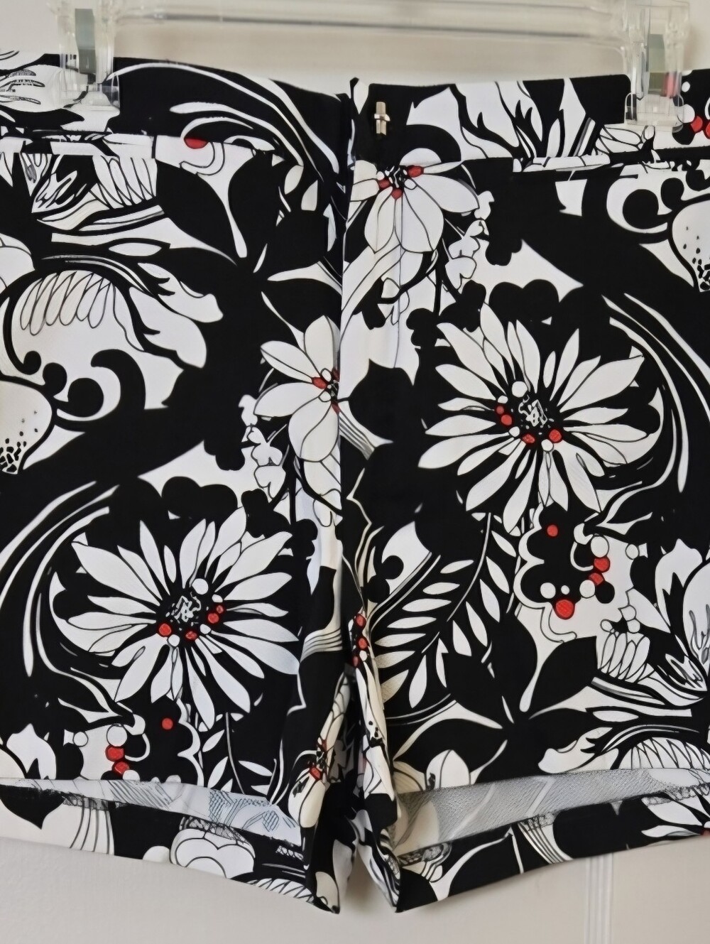 Tommy Hilfiger Black And White With Red Berries